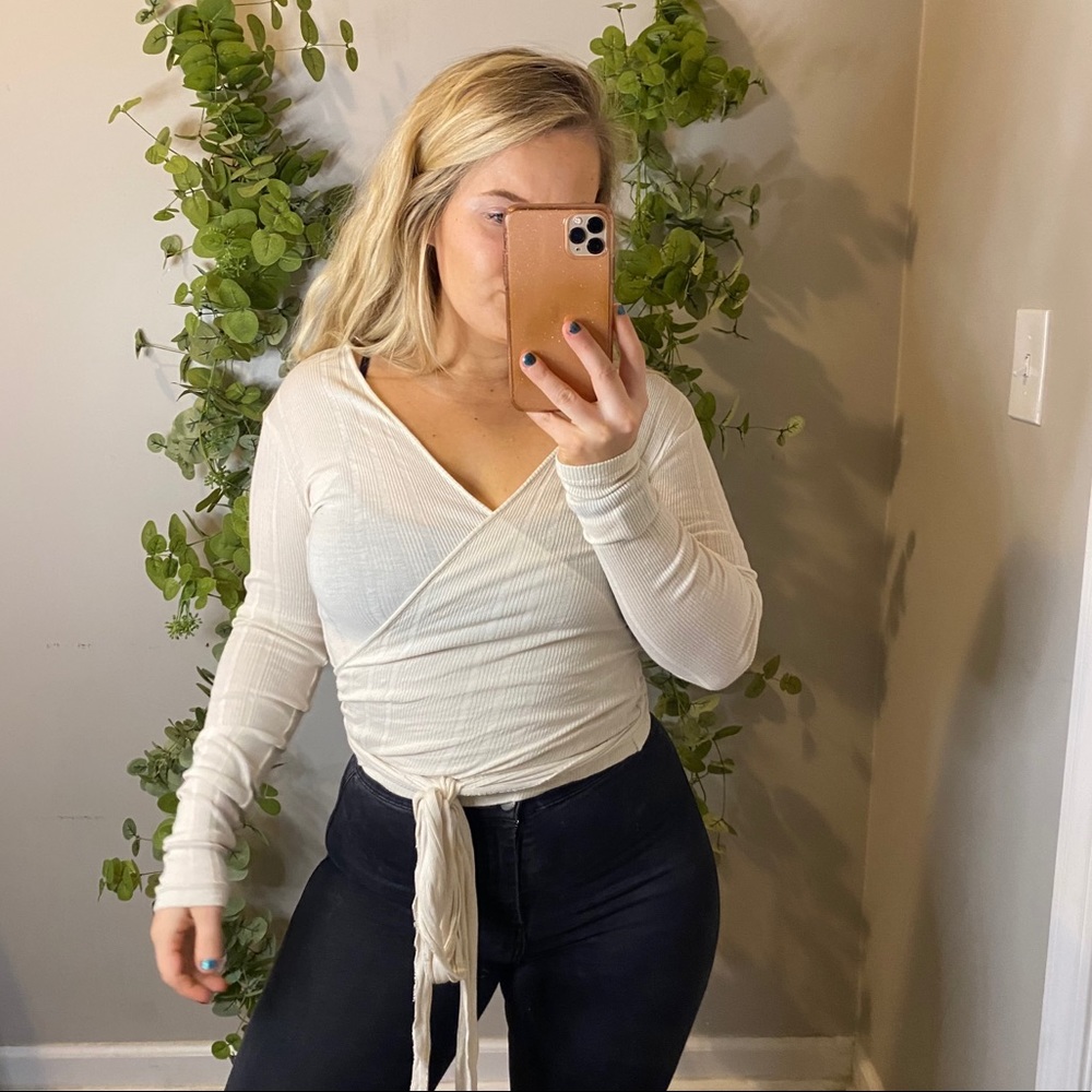 Nation LTD. Cream Wrap Top Small